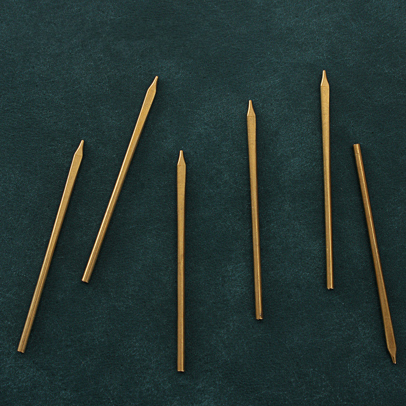 إبرة خياطة يدوية من النحاس برأ - مراجعة Leatherwork Needles وسعره