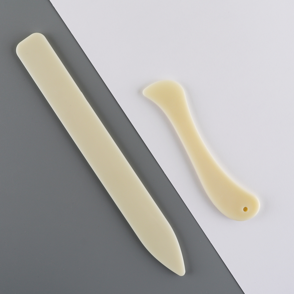 مجموعة من قطعتين: أداة طي وتجع - مراجعة Bone Folder Tool وسعره